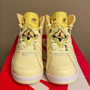 Nike Air Jordan Retro 6 GS Floral